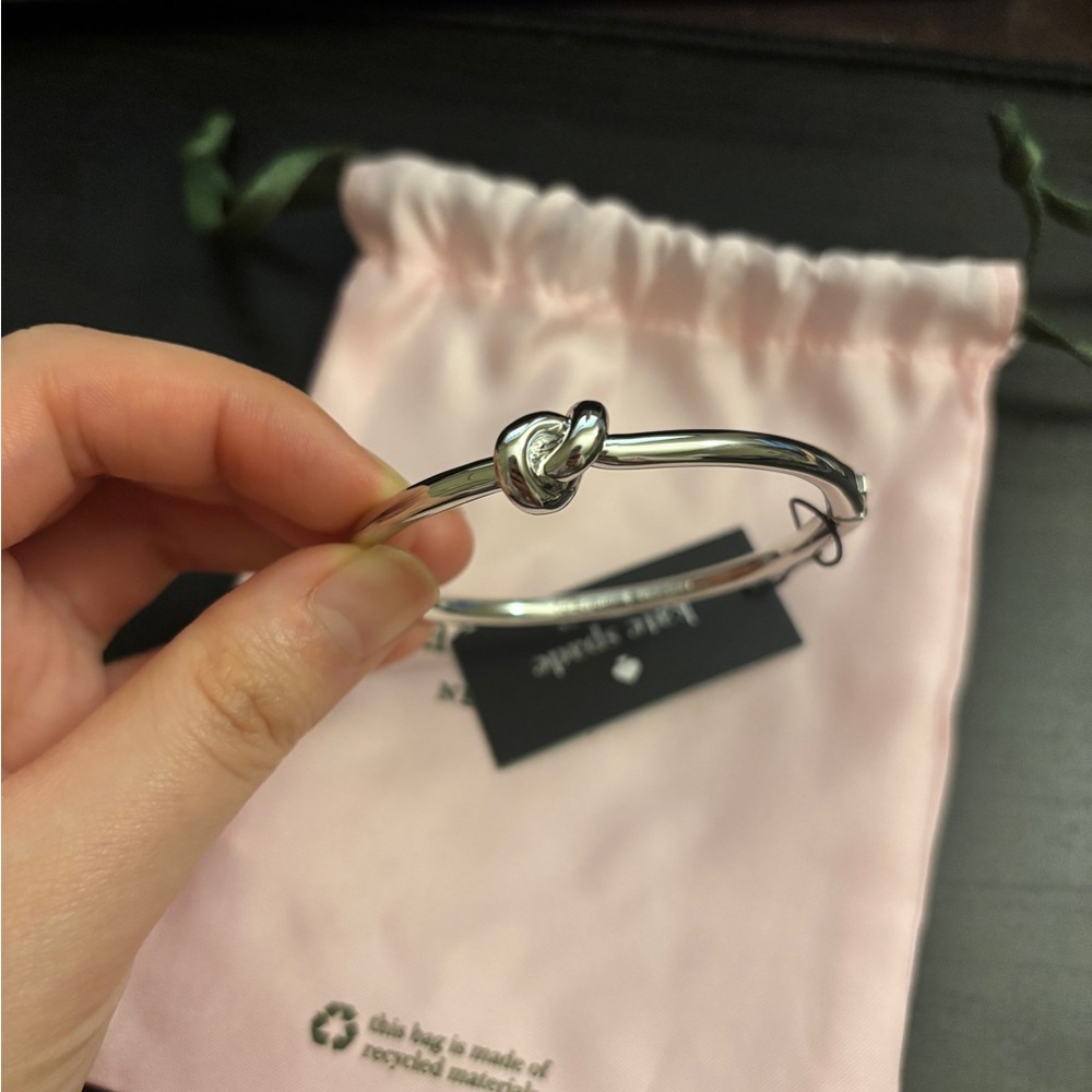 Kate spade sailor knot hinge bangle